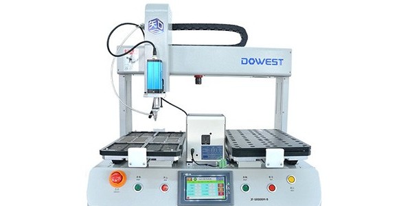 使用半自動(dòng)鎖螺絲機(jī)需要注意安全嗎？-堅(jiān)豐股份