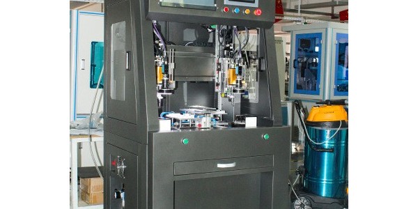 自動打螺絲機容易卡料嗎？-堅豐股份